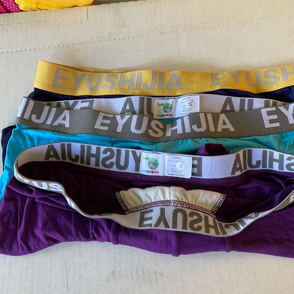 New men's underwear size S very comfortable